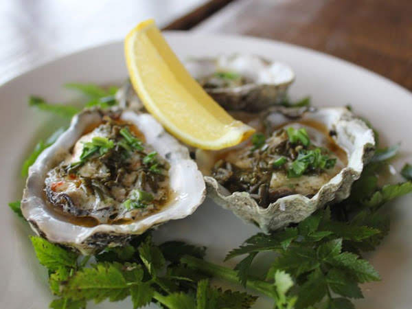 Experience Willapa Bay Oysters