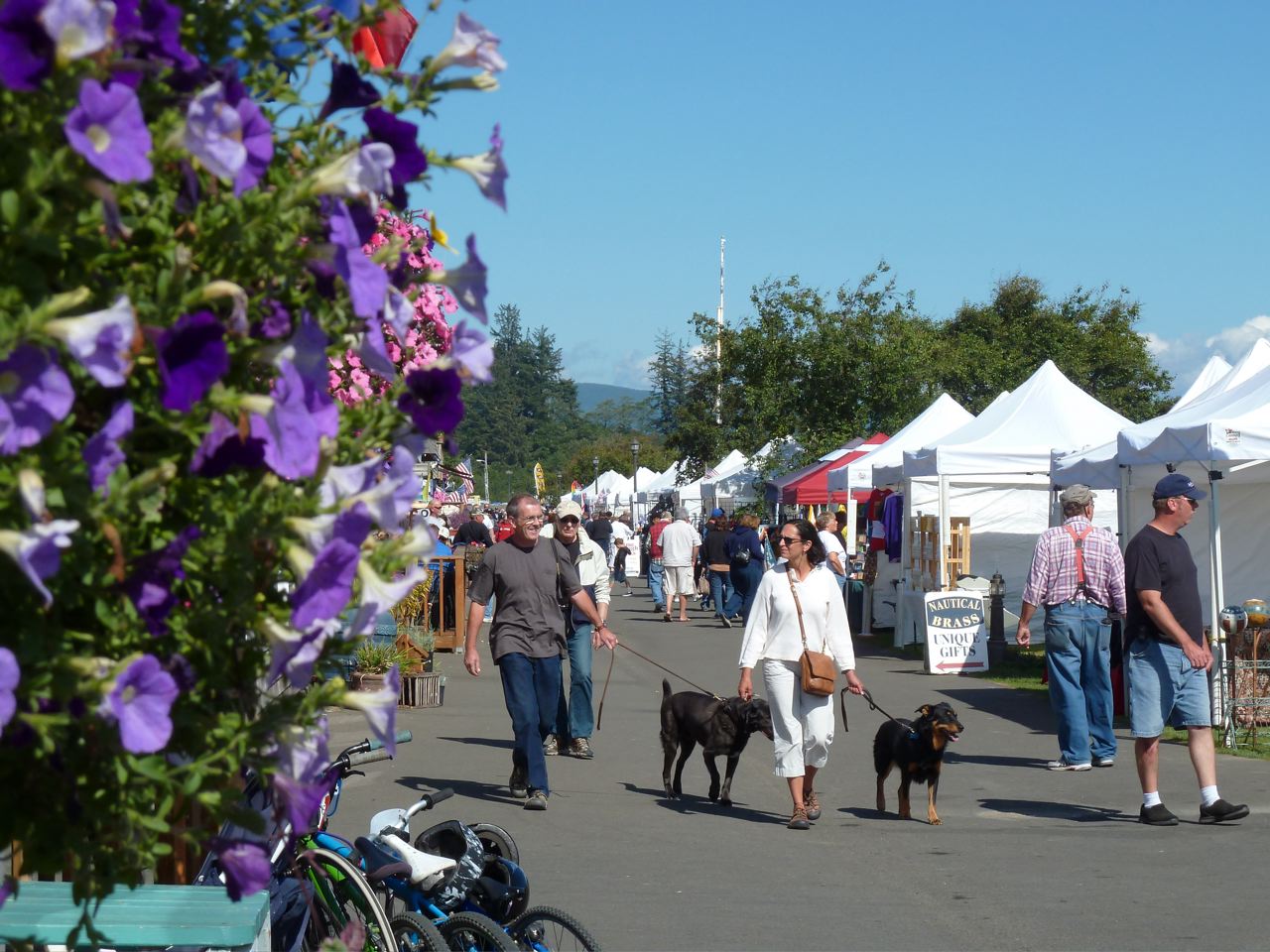 farmers market